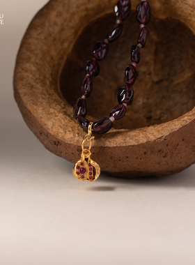 原创设计小众老料石榴石项链