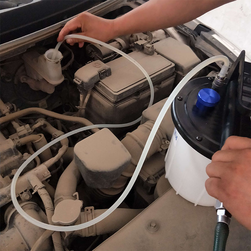 3升气动刹车油更换机制动液更换加注器排空加厚工具抽油工具包邮-图1