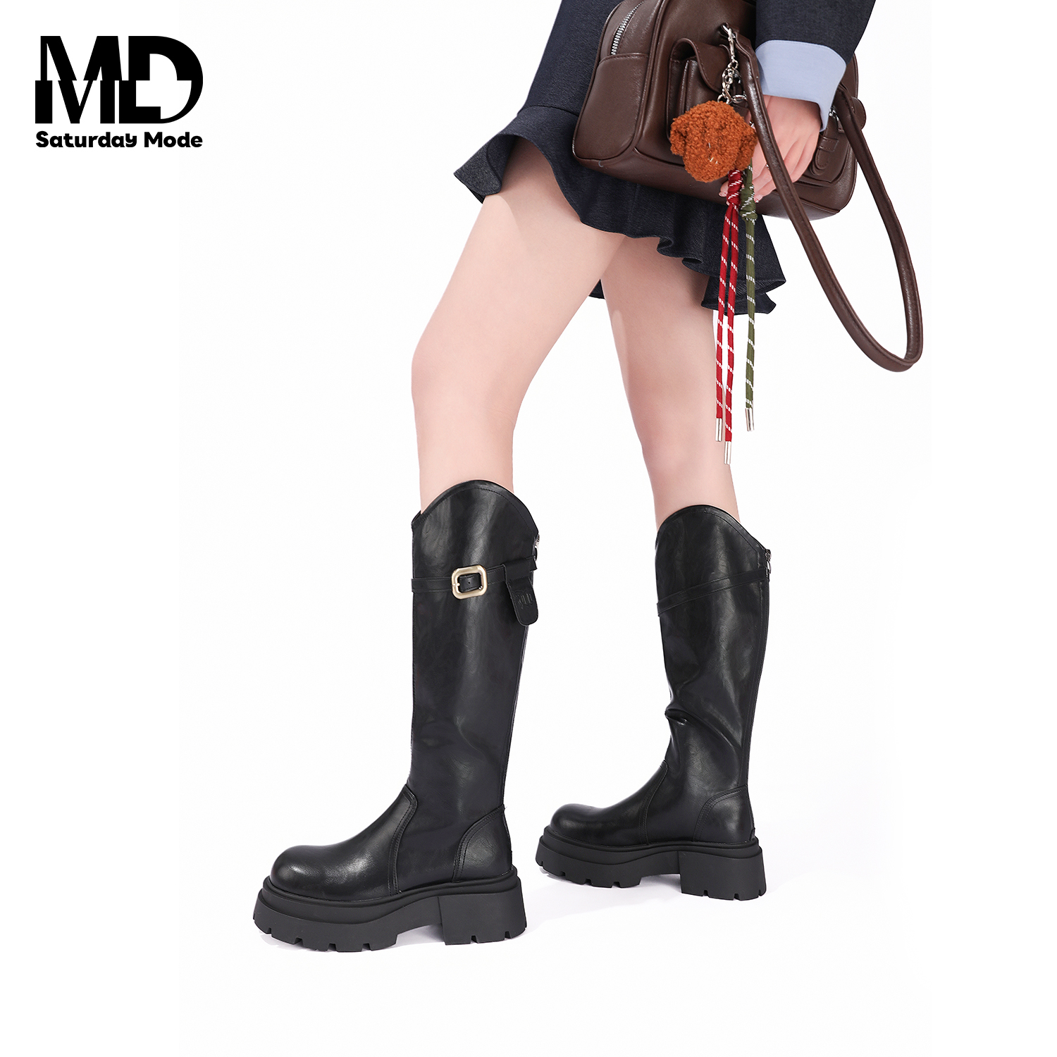 MD女靴冬季新款长靴女V口饰扣骑士靴厚底增高显瘦黑色长筒弹力靴 - 图2