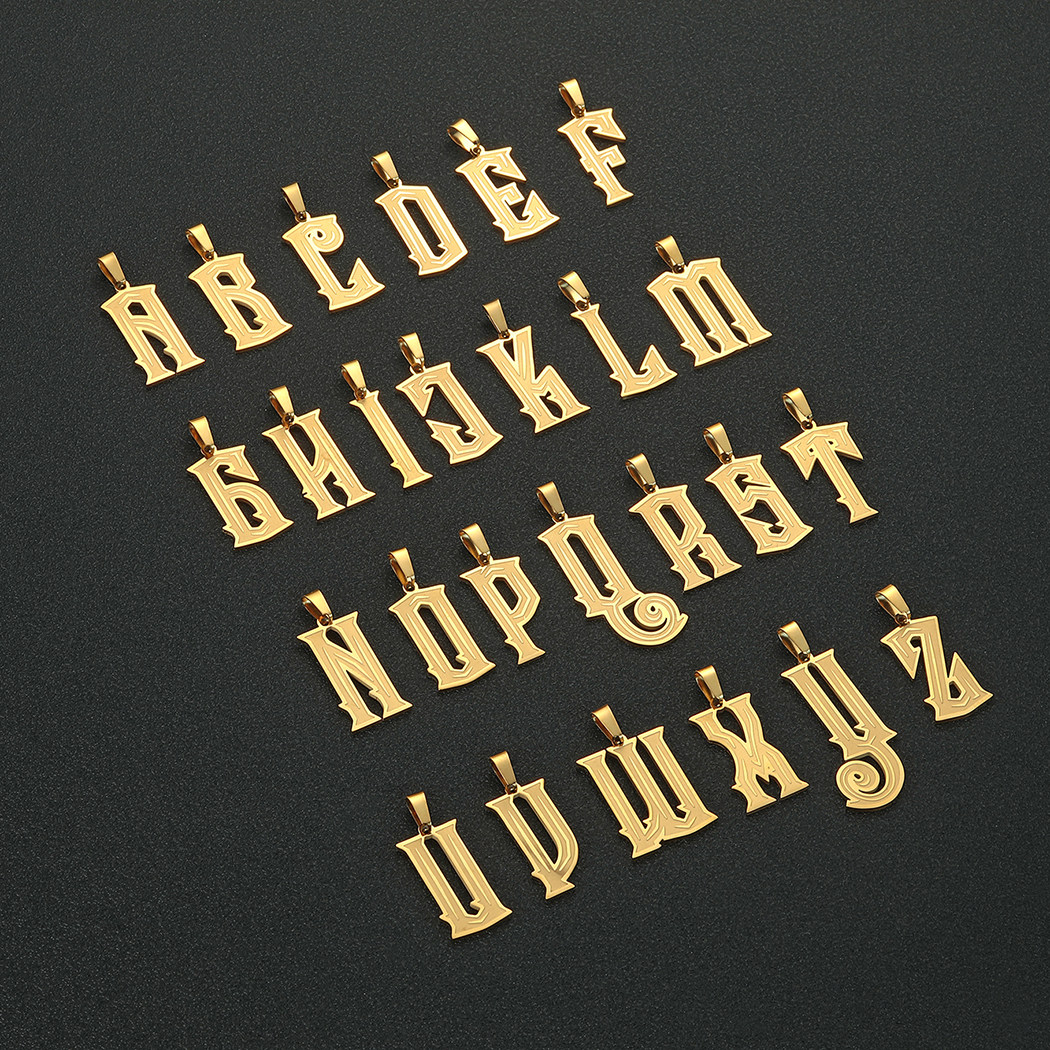 黑色大写字母项链 新款不锈钢黑色首字母项链 哥特首字母吊坠项链