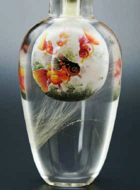 北京翠琦轩天然水晶内画鼻烟壶金鱼金玉满堂