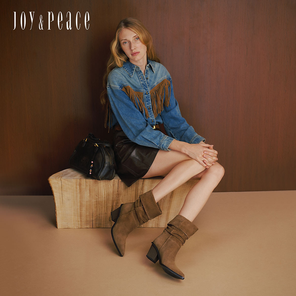 真美诗2025冬季新款羊皮自由松弛翻领堆堆靴西部靴短靴女YZG24DZ5,淘宝优惠券,粉丝福利购,淘宝优惠卷