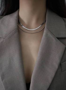 拉子们的宝藏店铺简约双层蛇骨链项链潮冷淡风锁骨链轻奢小众颈链