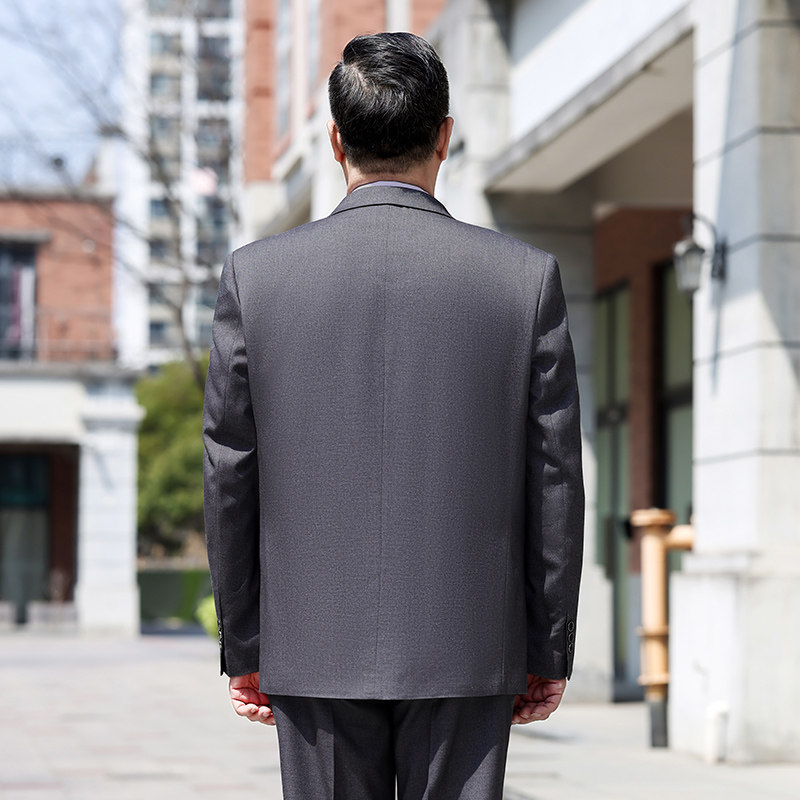 参加婚礼结婚宴爸爸西装三件套中年男士西服套装商务休闲春秋外套