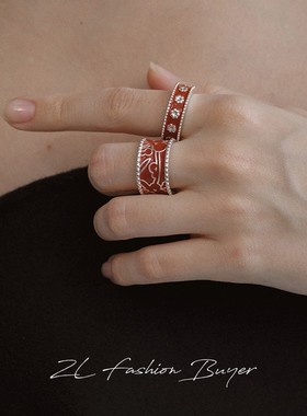 现货SOFT ROOM灯笼花果纹雕花浆果红珐琅戒指女轻奢小众设计