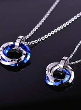 太钢不掉色三色镶砖幸运三坏吊坠百搭时尚长款卫衣项链毕业季礼物