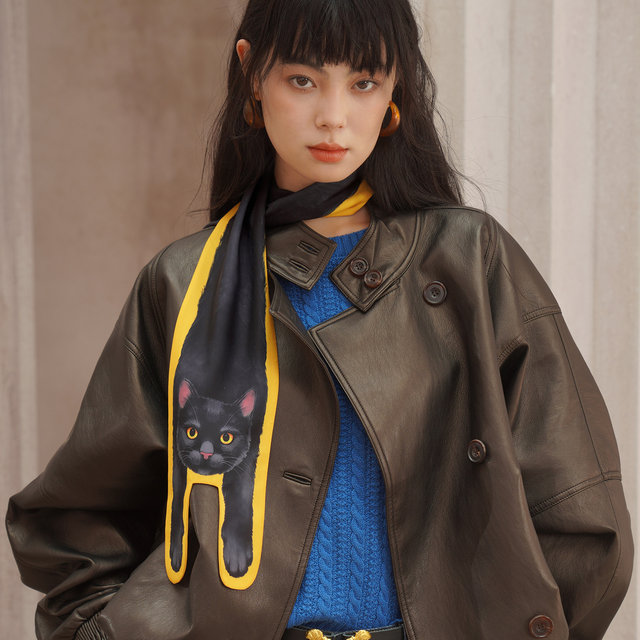 Kamo original little black cat print scarf