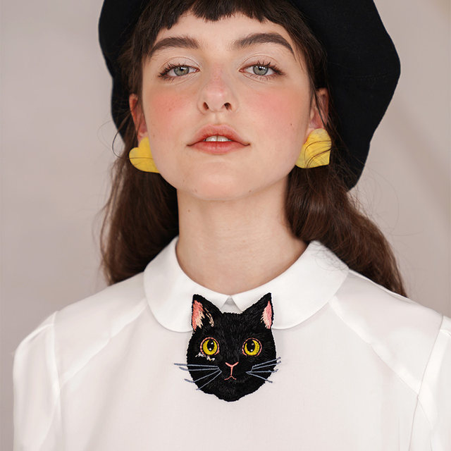 Kamo original retro embroidered bow tie for women