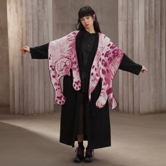 Kamo autumn and winter new soft pink leopard shawl