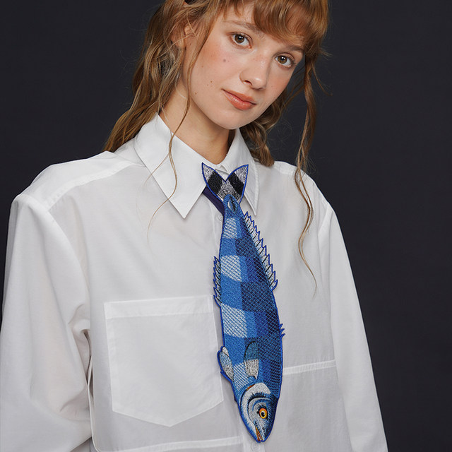 Camo blue vintage fish embroidered tie