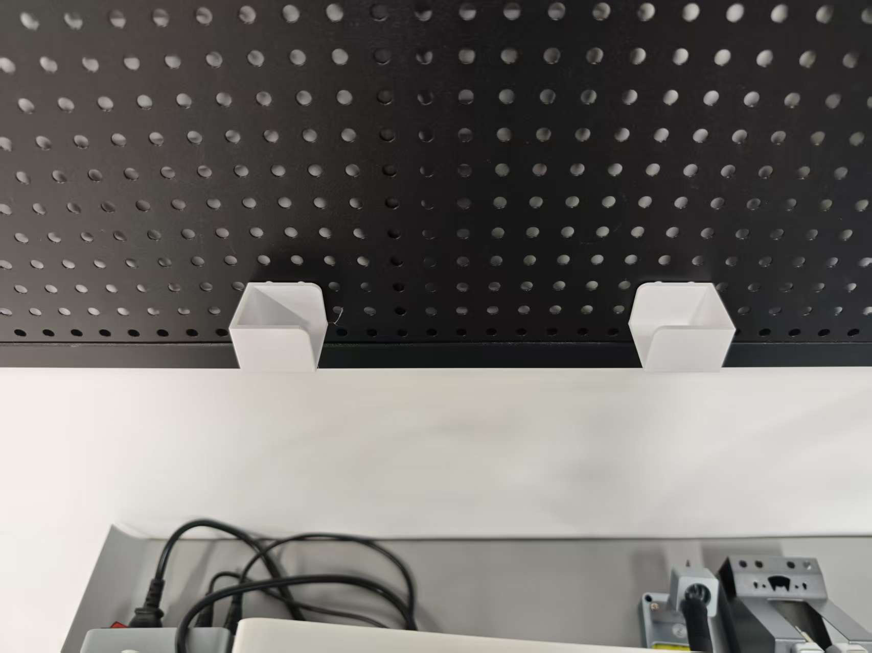 适用五金少女金属圆孔洞洞板配件小米米家插座插排支架,淘宝优惠券,粉丝福利购,淘宝优惠卷