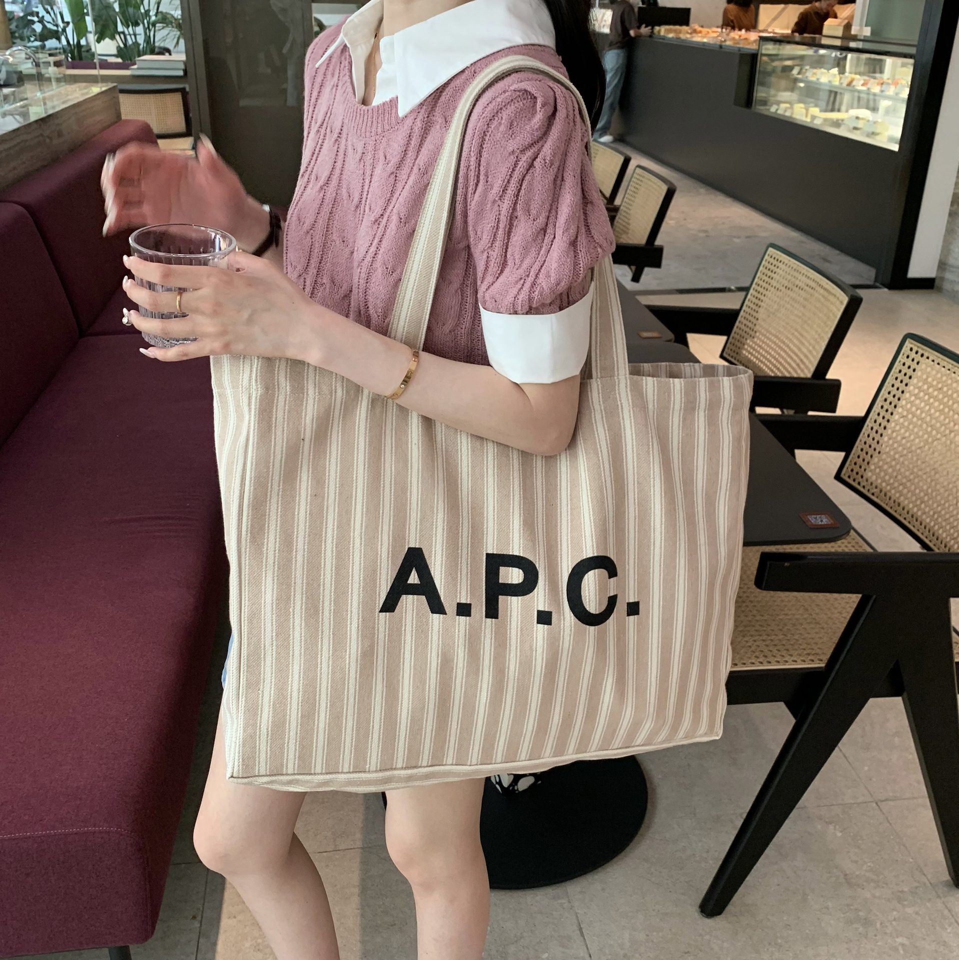 【现货】新款购物袋时尚日韩字母竖条纹厚帆布包学生大容量肩包潮-图1