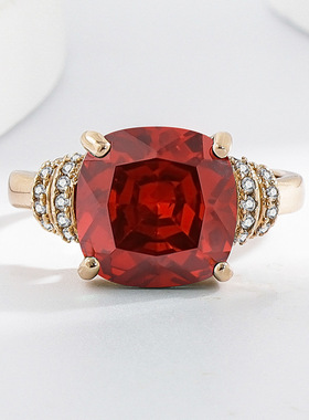 欧美直播热销5克拉祖母绿宝石戒指女时尚嵌嵌碧玺水晶指环女饰品