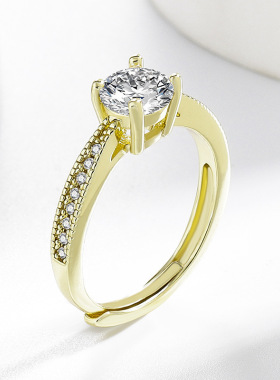 欧美跨境镀白k璀璨超闪莫桑钻一克拉白露感女式镶指