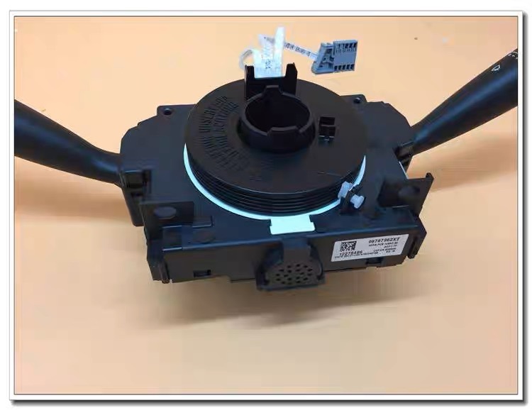 标致206 207 雪铁龙C2 大灯开关总成 雨刮开关 - 图3