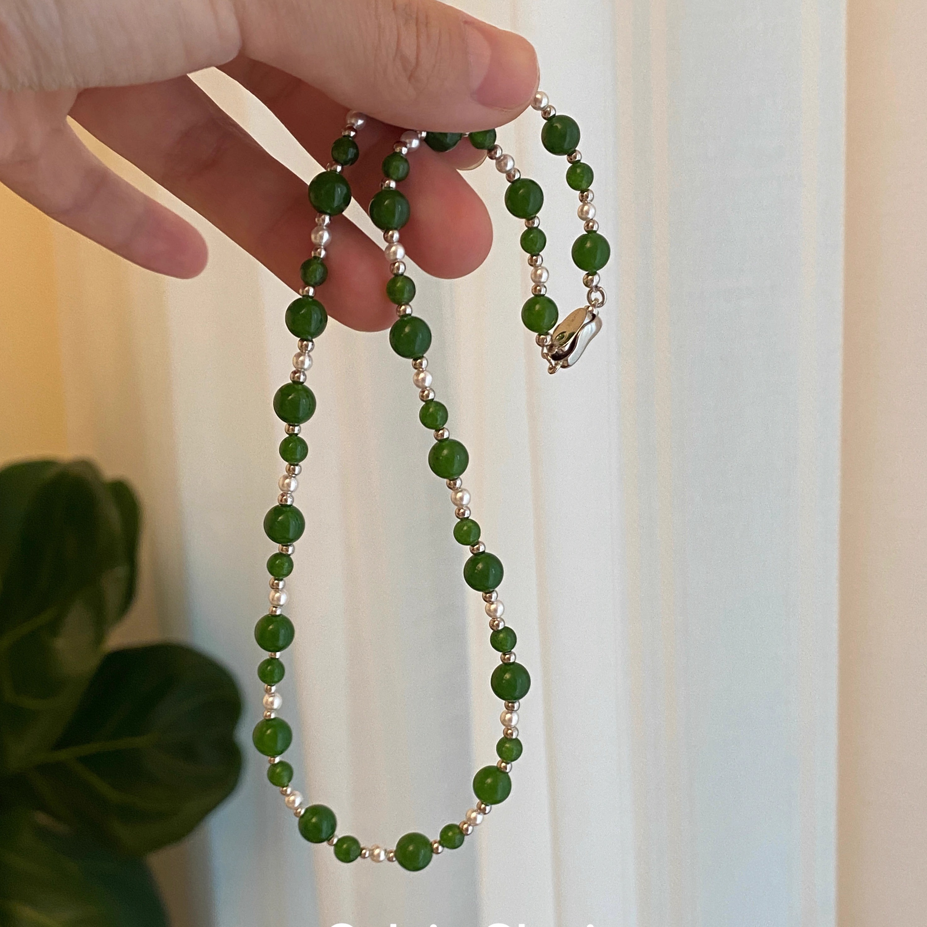 高级感新中式s925纯银显白菠菜绿玉髓项链轻奢小众气质珍珠锁骨链 - 图2