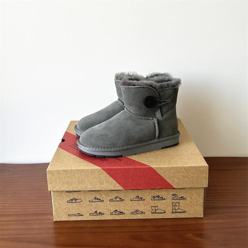 河南桑坡真皮纯羊毛羊皮毛一体木扣雪地靴女冬季短筒短靴防滑加厚 - 图2