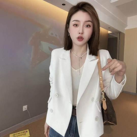 正品高级感短款小个子西装外套女2025秋季新款设计感休闲西服上衣