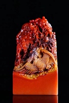 Shoushan Stone Fields Yellow Stone Seal Chicken Blood Swing Piece Lao Tian Huang Jelly Seal Seal Seal Engraving Stamp Five Colorful Fields Yellow Dragon Phoenix