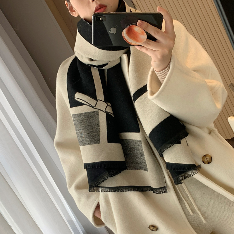 气质蝴蝶结围巾女冬季披肩两用2025新款韩版百搭仿羊绒双面加厚,淘宝优惠券,粉丝福利购,淘宝优惠卷
