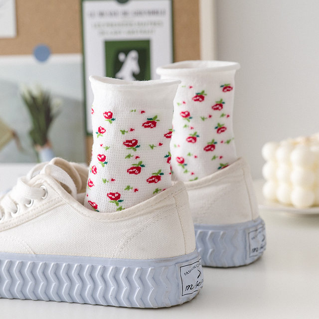White ins rolled edge versatile spring and autumn breathable socks
