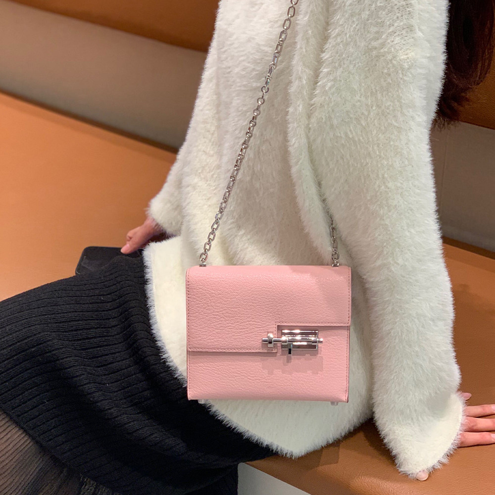 高级质感粉色真皮插销包包2025新款单肩斜挎链条小方包手枪包女潮,淘宝优惠券,粉丝福利购,淘宝优惠卷
