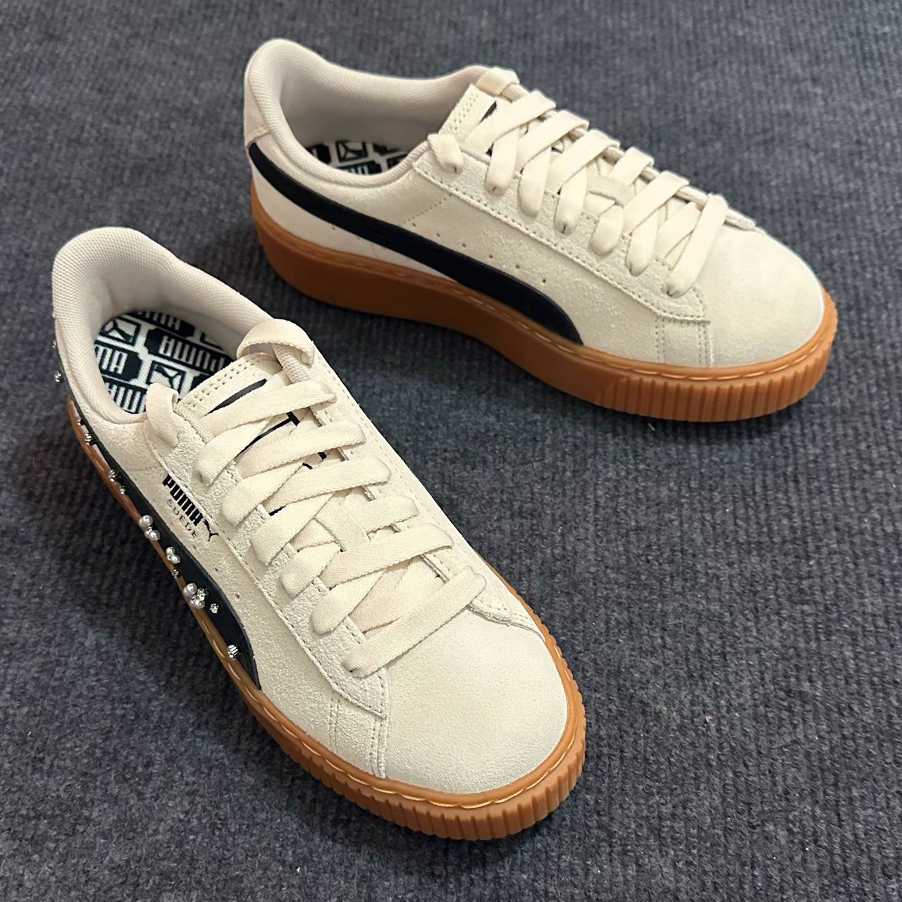 PUMA彪马新款女子复古增高松糕鞋女花卉串珠板鞋PLATFORM 400832,淘宝优惠券,粉丝福利购,淘宝优惠卷