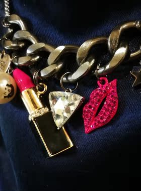 口红珍珠爱心红唇钛钢加粗不褪色