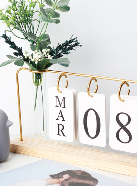 繁树铁艺日历北欧摆件