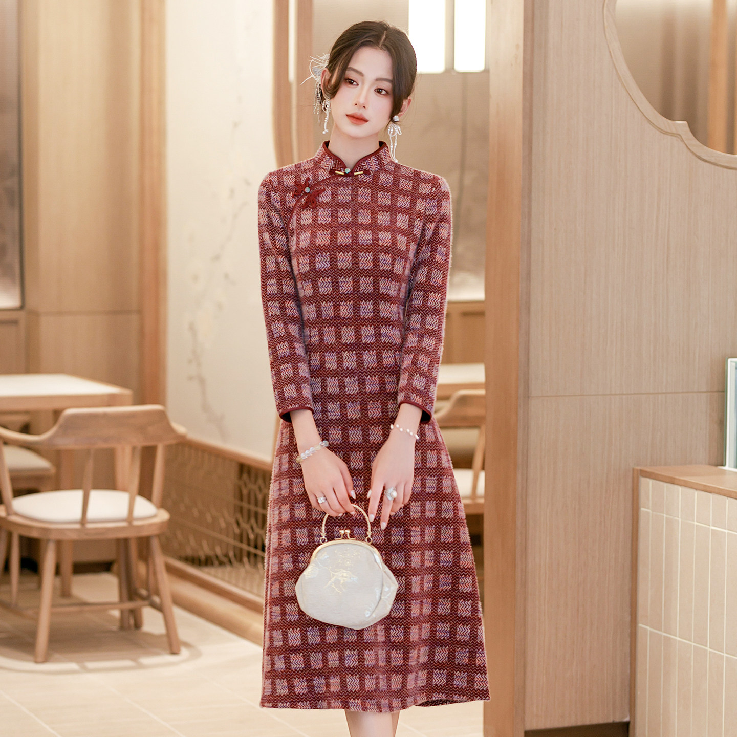 红色格子复古国风长袖加厚冬款旗袍2025新款高级感妈妈装日常可穿,淘宝优惠券,粉丝福利购,淘宝优惠卷