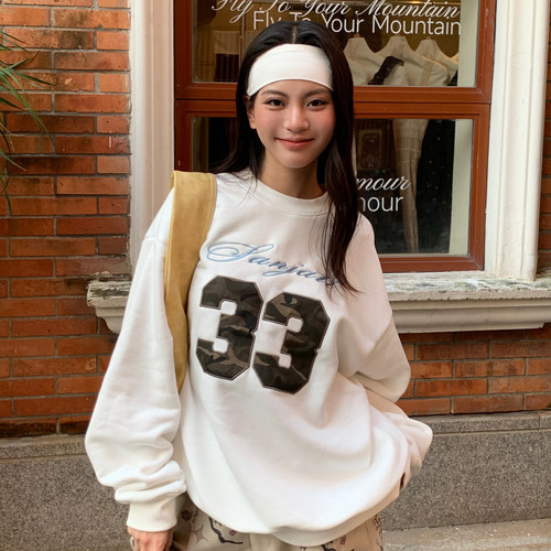 SANJATI 25FW 美式33数字迷彩贴布绣圆领加绒卫衣 - 图0