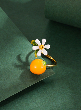 白色栀子花圣女果开口可调节戒指