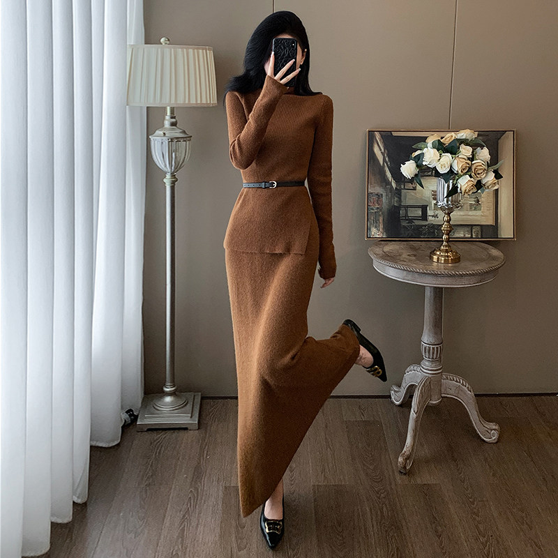 小香赫本风针织套装裙女秋冬新款复古高领茶系气质内搭打底两件套,淘宝优惠券,粉丝福利购,淘宝优惠卷