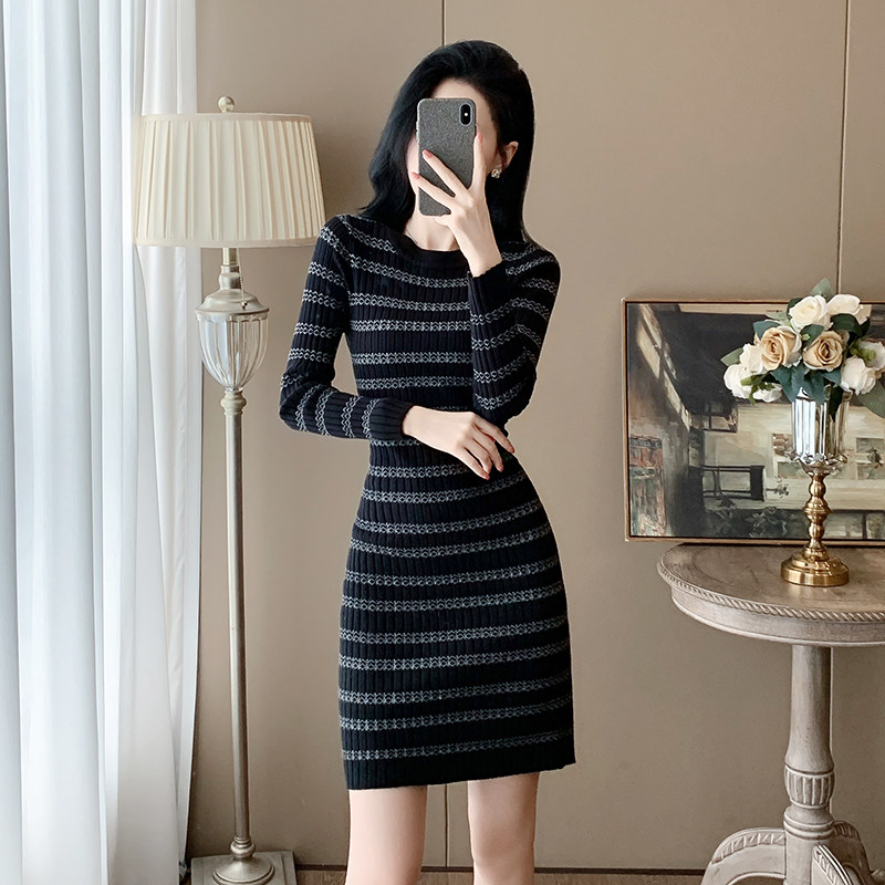 针织内搭毛衣连衣裙女秋冬小个子圆领条纹修身显瘦短款包臀打底裙,淘宝优惠券,粉丝福利购,淘宝优惠卷