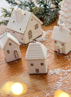Nuchi Mini House Ceramic Christmas Tree Small Pendant Old Sn