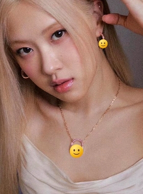 钟楚曦镂空椭圆形锁头U形锁扣双色耳环耳饰个性新潮女项链锁骨链