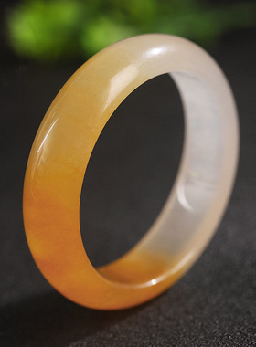 天然黄龙玉黄翡色宽条玉镯