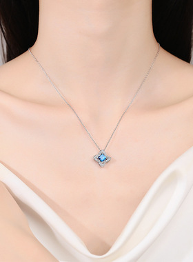PT950铂金吊坠宝蓝色莫桑钻项链