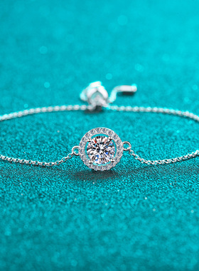 闪亮PT950铂金莫桑石手链女