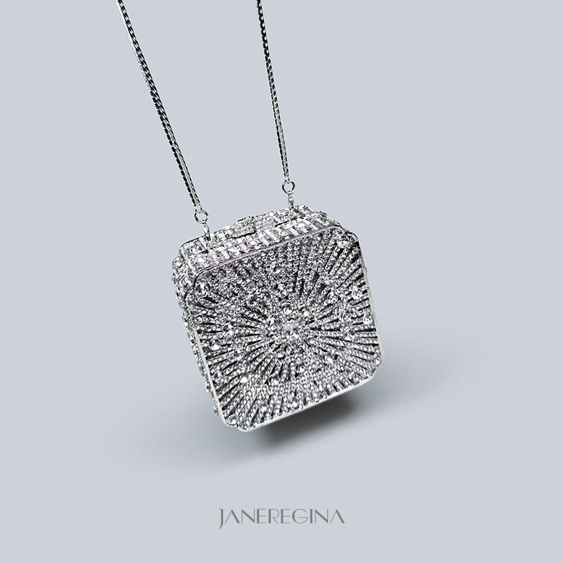 轻奢闪钻装饰包高级感礼服搭配晚宴包银色迷你包包新款手拎小方包,淘宝优惠券,粉丝福利购,淘宝优惠卷