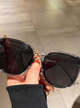 防紫外线方形韩系女显瘦墨镜