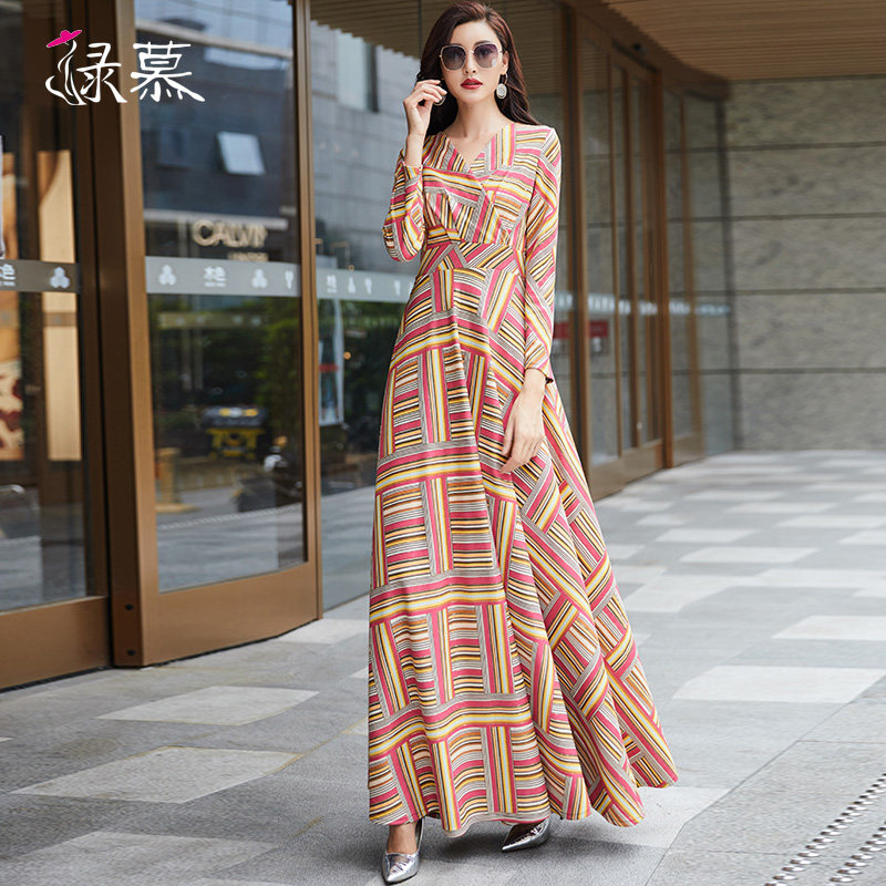 绿慕秋季长袖2020新款格纹连衣裙 绿慕连衣裙