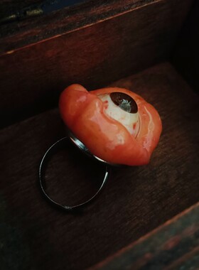 戒指小众暗黑嘴唇眼珠戒指 眼球戒指仿真人眼 钛钢材质戒圈