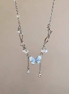 钛钢冰晶渐变珍珠蝴蝶锁骨链