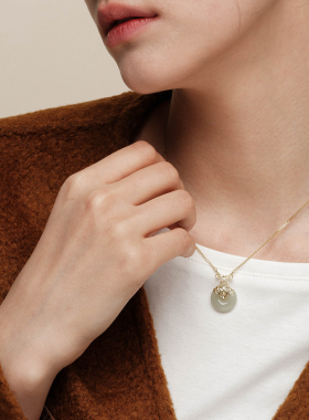 森吾经典百搭和田玉吊坠项链气质