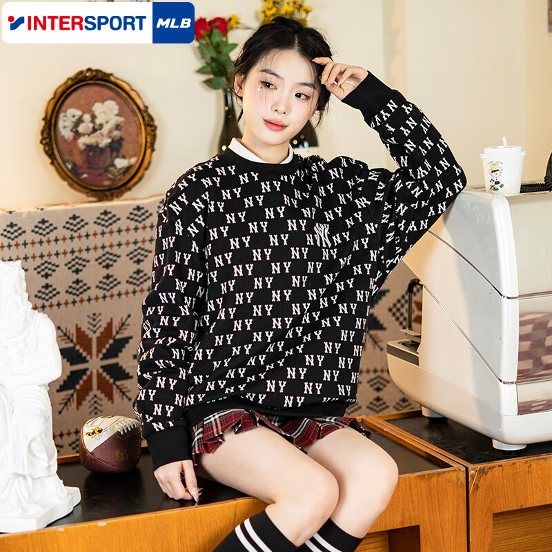MLB官方卫衣女2025秋季新款黑色NY满印老花运动服圆领休闲套头衫 - 图0