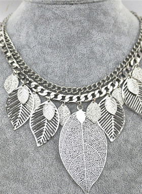 复古夸张叶子组合短款流苏项链