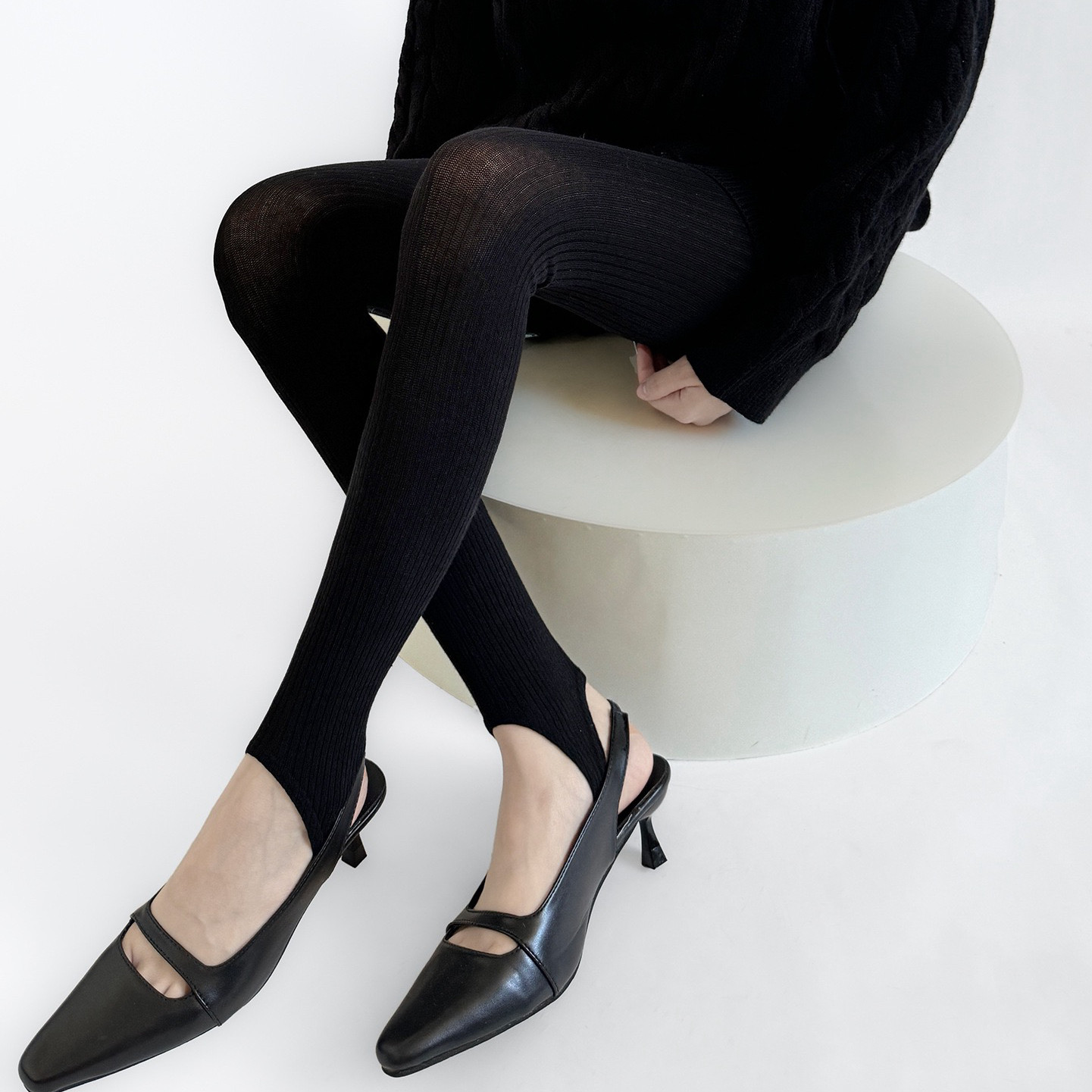 26秋季miu系百搭竖条九分打底袜修身微透简约九分踩脚棉质连裤袜,淘宝优惠券,粉丝福利购,淘宝优惠卷