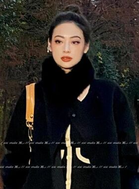 黑色高级感毛绒毛领围巾