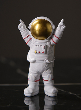 北欧酒柜中国宇航员装饰摆件